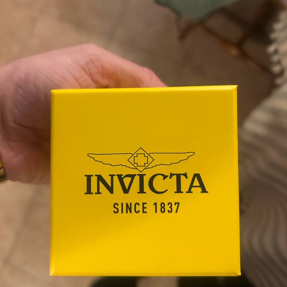 Invicta green - Picture 3 of 3